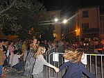 Légende photo 10 Les public a dansé autour du feu L.E.jpg Légende photo 10 Les public a dansé autour du feu L.E.jpg