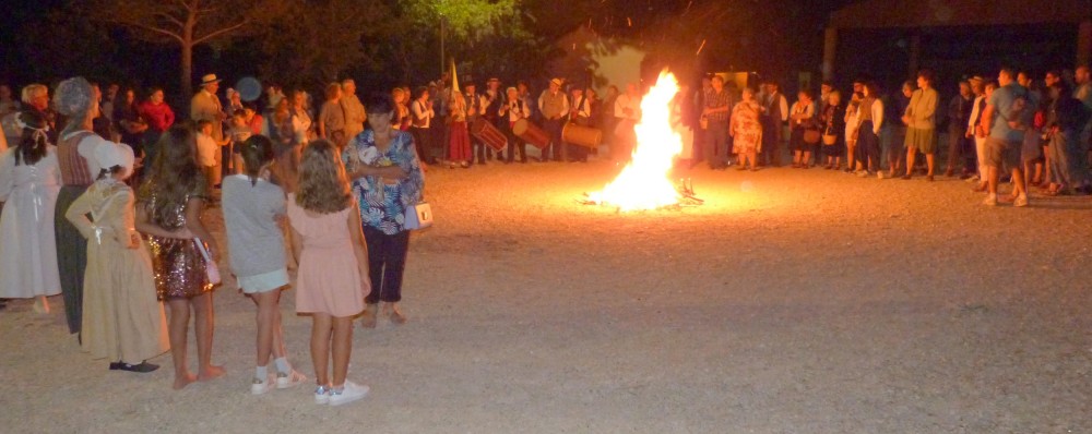 Feu La Roque 27 juin 2022 (18).jpg